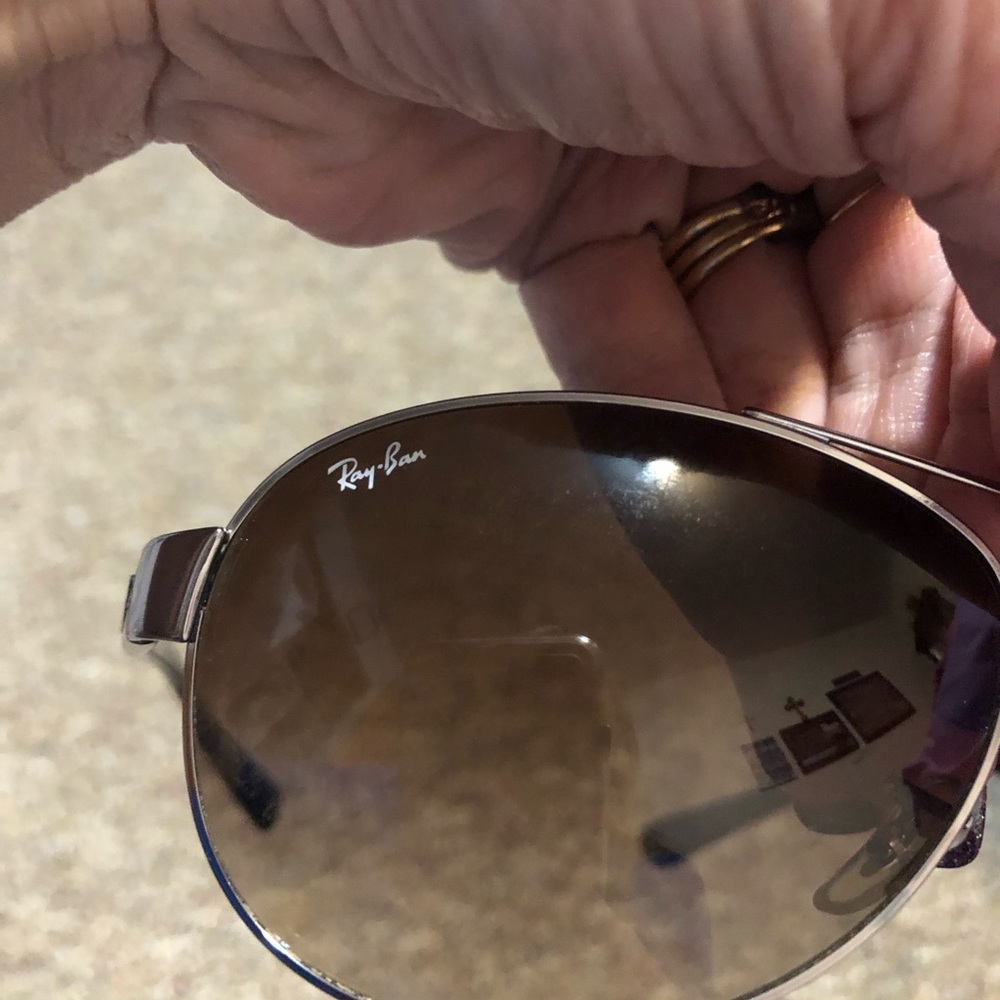 RayBan Sunglasses - Picture 3 of 7